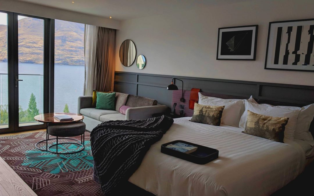 Travel Guide: QT, Queenstown New Zealand